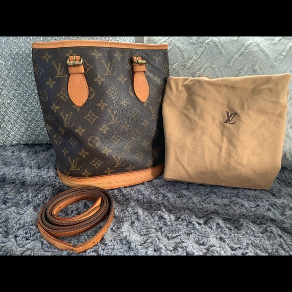 Lv Bag Near Me